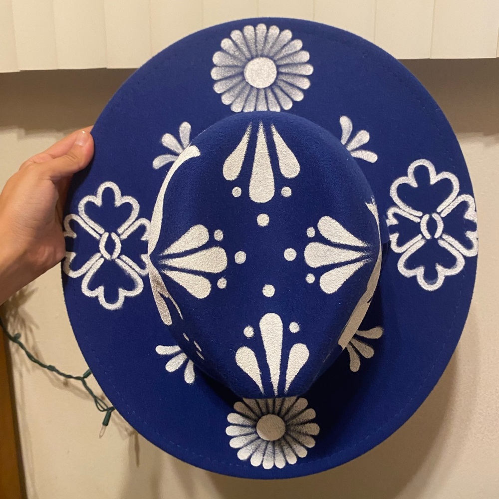 SOLD‼️ Talavera Inspired Felt Hat